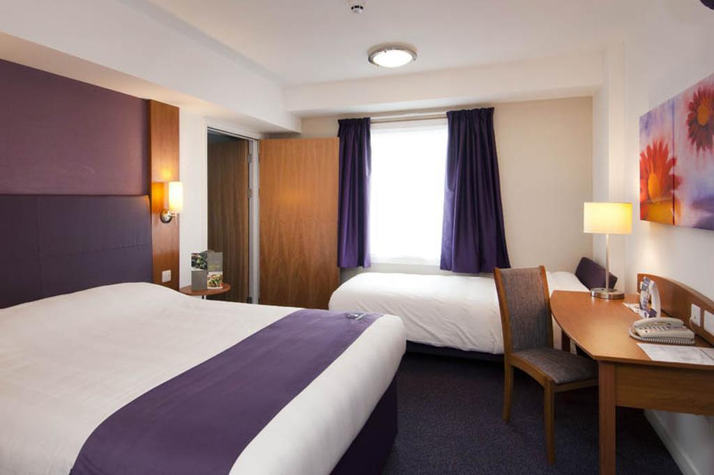 Premier Inn Carlisle Central North Szoba fotó